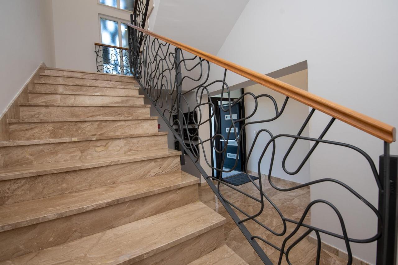 Apartment Katicic Split Bagian luar foto