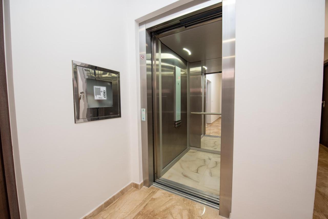 Apartment Katicic Split Bagian luar foto
