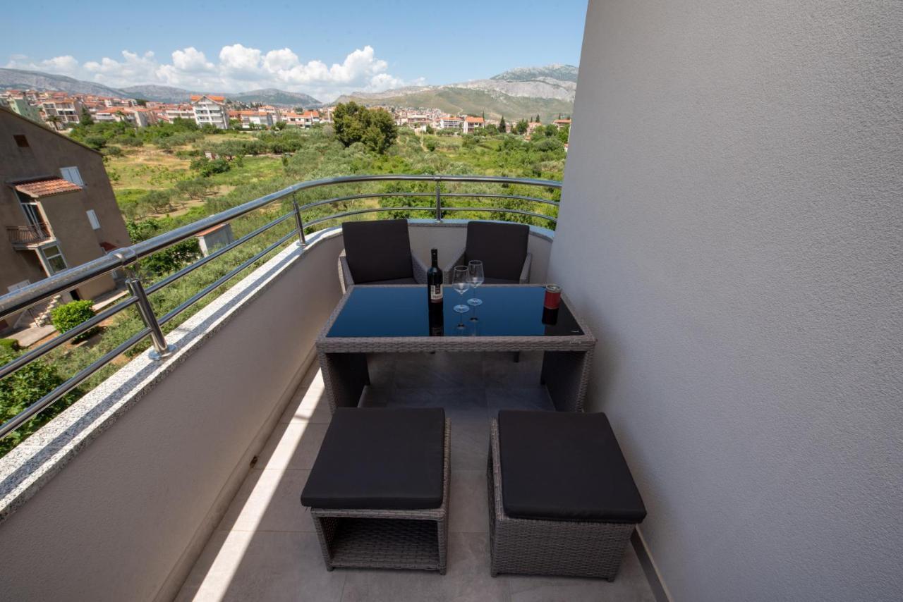 Apartment Katicic Split Bagian luar foto