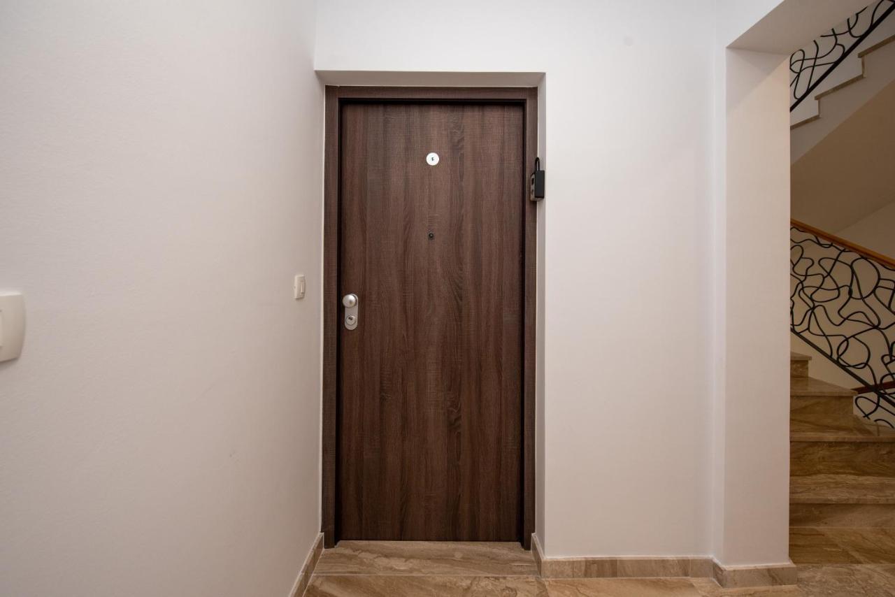Apartment Katicic Split Bagian luar foto