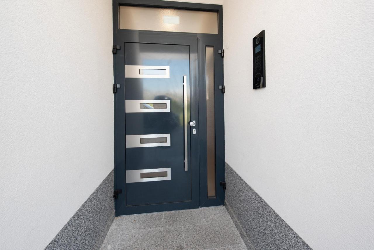 Apartment Katicic Split Bagian luar foto