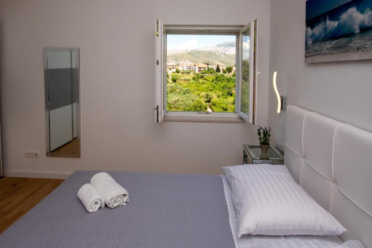 Apartment Katicic Split Bagian luar foto